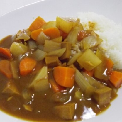 里芋も大根もめんつゆのおかげかしっかりカレーに馴染んでとっても美味しかったです☆子供達も今日の具はいつもと違うけど美味しい!!と喜んでました♪御馳走さまでした♪